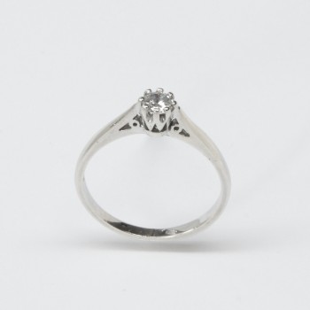 9ct White Gold Diamond Ring